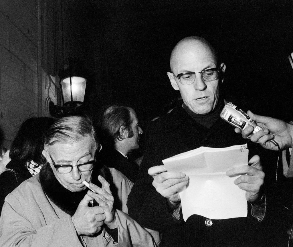 02-Foucault-y-Sartre_revolte-1024x863-1-3692049367