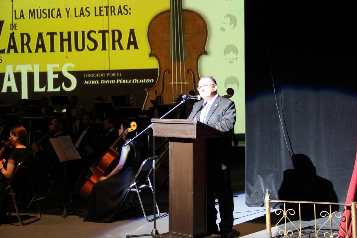 Rector de la Universidad Autónoma de Chihuahua, Luis Rivera Campos.