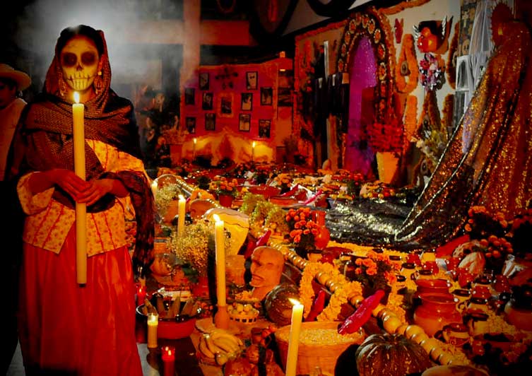 Celebración Del Día De Muertos