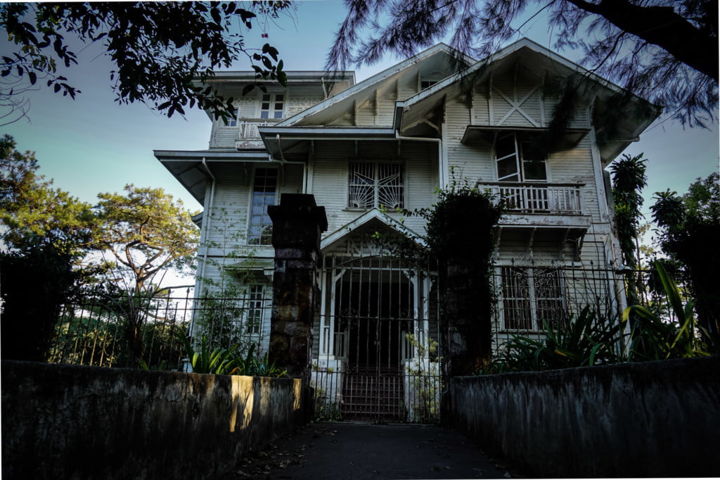 Haunted Laperal White House 4 1024x682