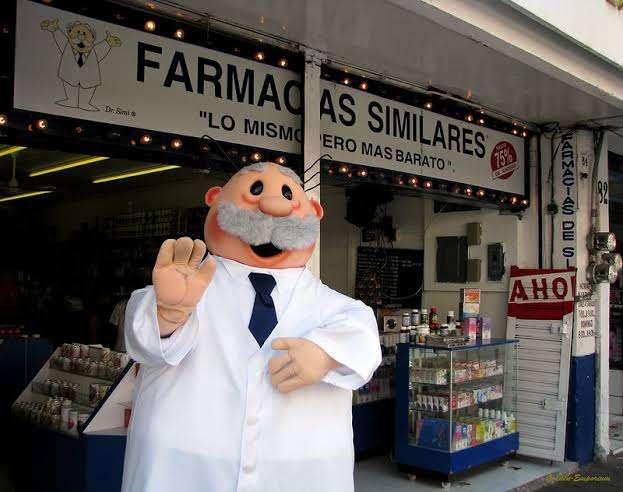 Doctor Simi, imagen de la cadena Farmacias Similares 